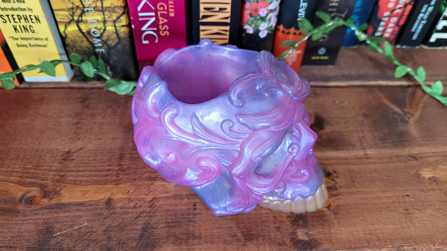 Skull Holder