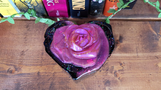 Rose Heart Shaped Box