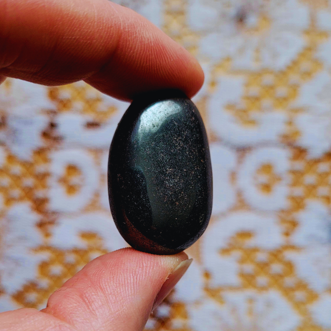 Hematite Tumbled Stone