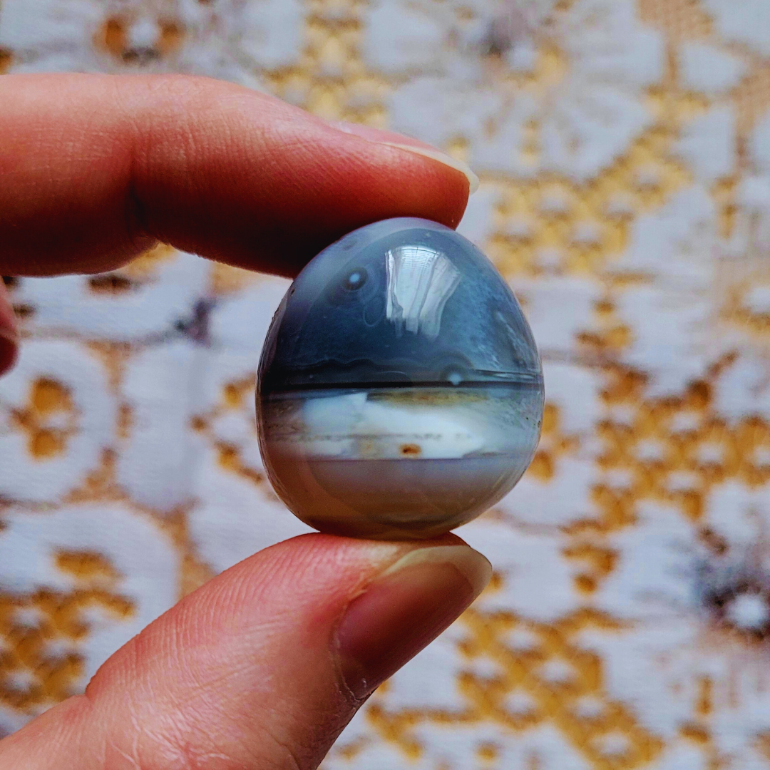 Natural Agate Tumbled Stone